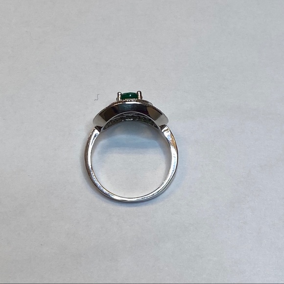 Silver toned double halo emerald ring - Picture 3 of 4
